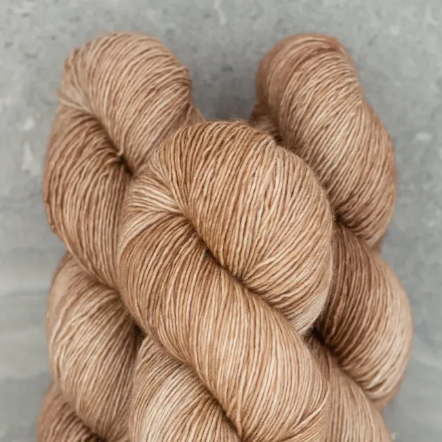 Madelinetosh Tosh Merino Light Filtered Daydreams Lacegarn
