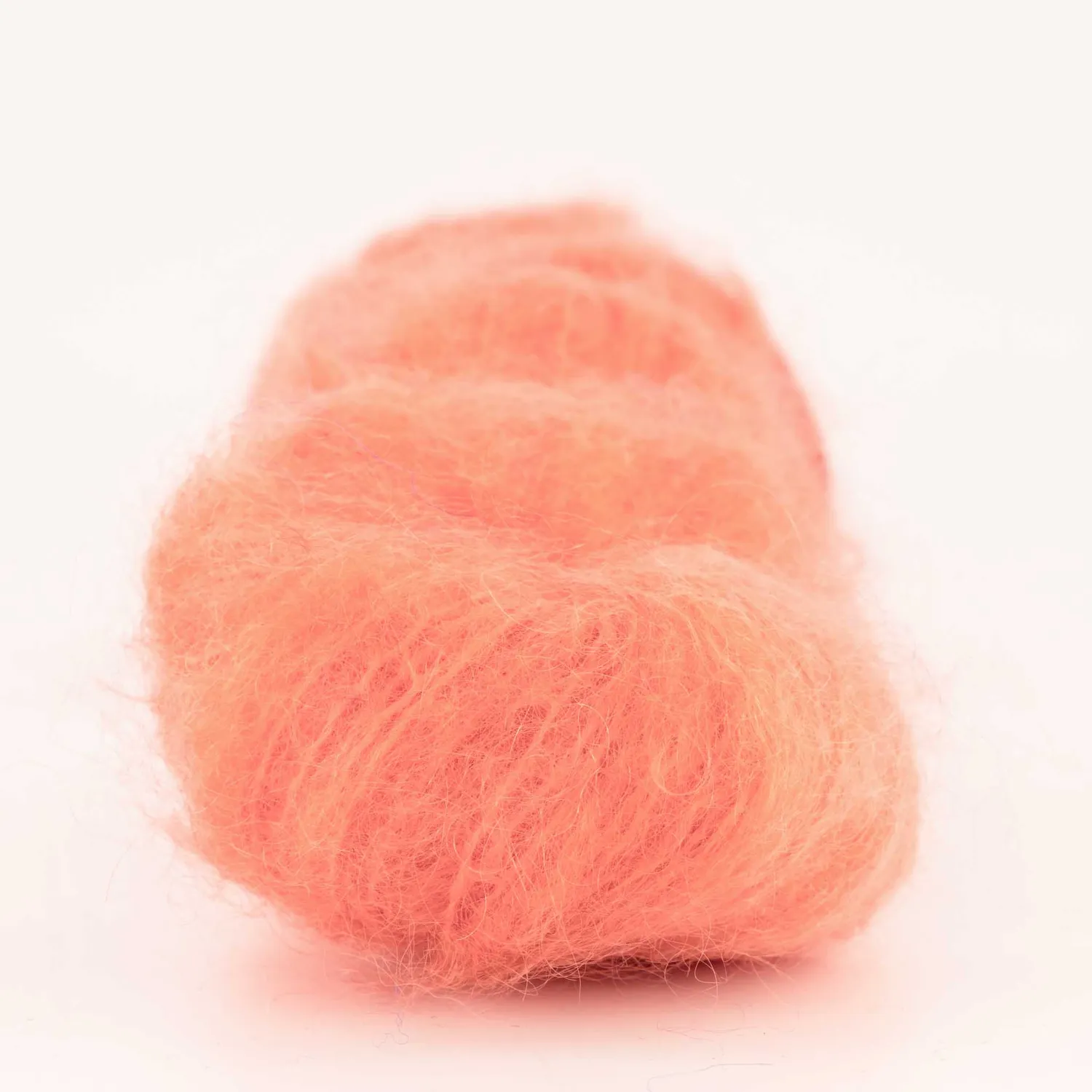 Cowgirlblues Fluffy Ruby Grapefruit Mohairwolle handgefärbt