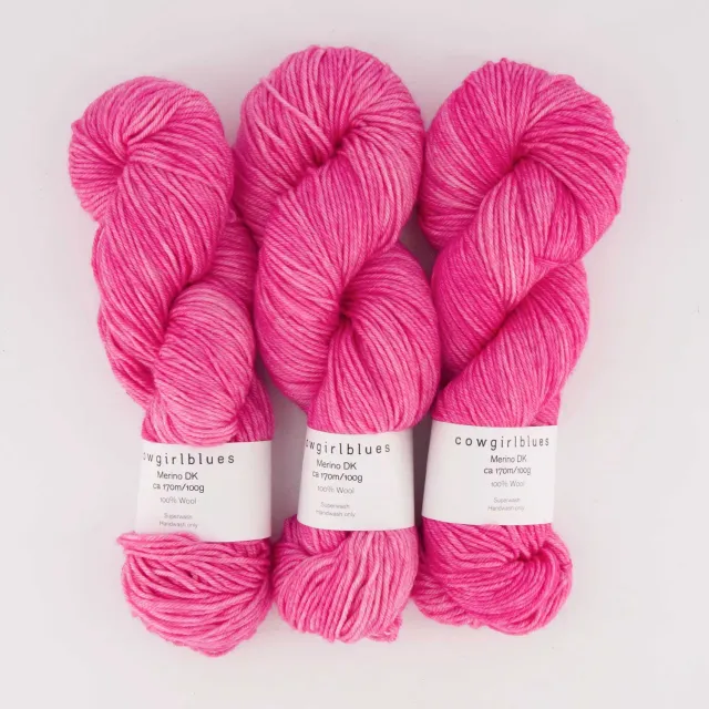 Cowgirlblues Merino DK Wolle Hot Pink handgefärbt