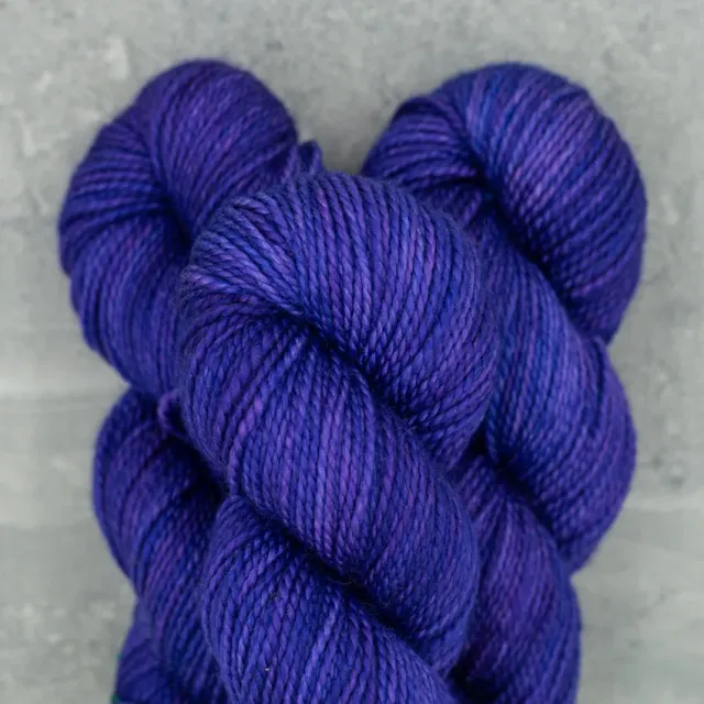 Madelinetosh Farm Twist Iris Wolle DK 205m