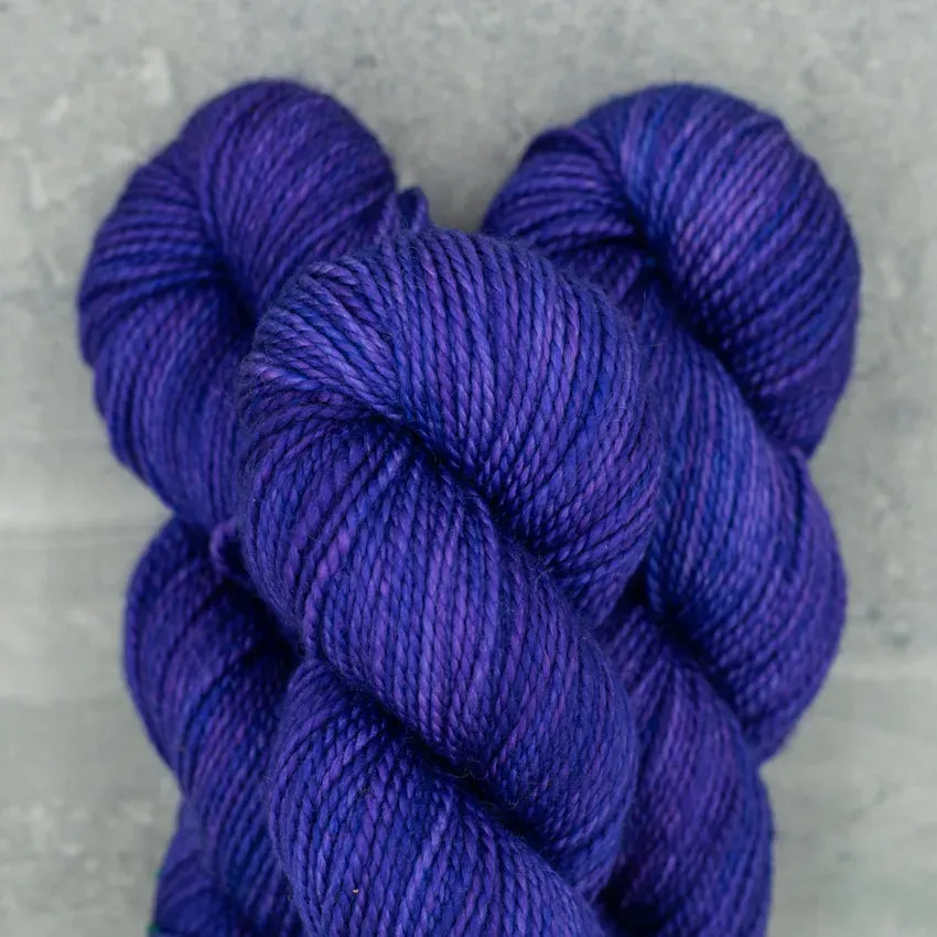 Madelinetosh Farm Twist Iris Wolle DK 205m