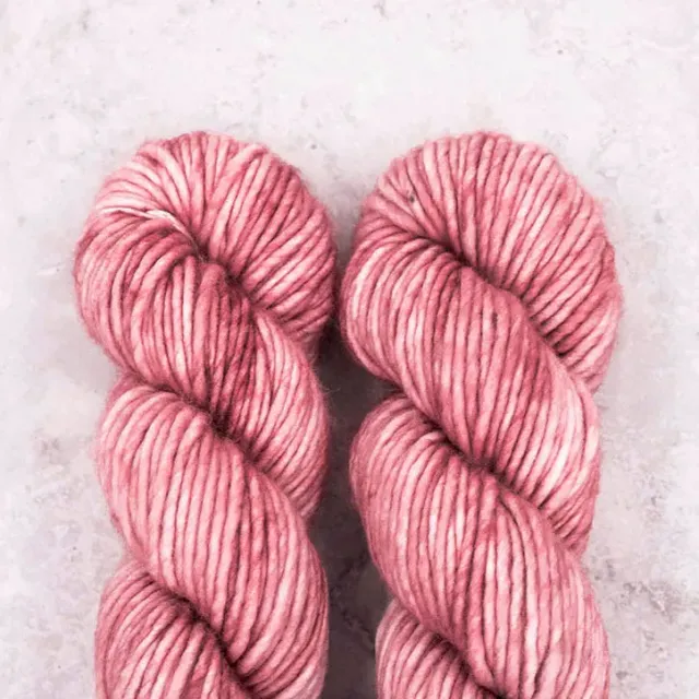 Madelinetosh Biggie Copper Pink Super Bulky Wolle 82m
