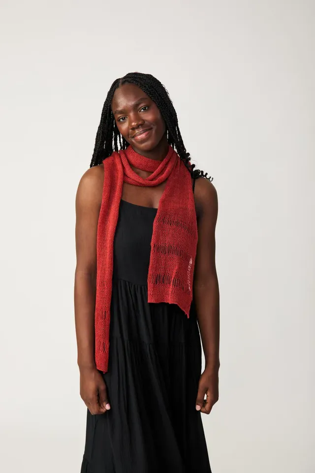 Madelinetosh Tier Scarf Kit What’s Your Point Schalset