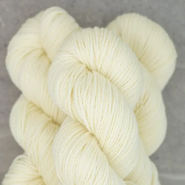 Madelinetosh Farm Twist Strickgarn Natural 205m Merinowolle