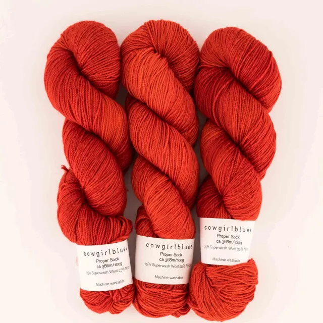 Cowgirlblues Proper Sock Chilli Pepper Sockenwolle rot