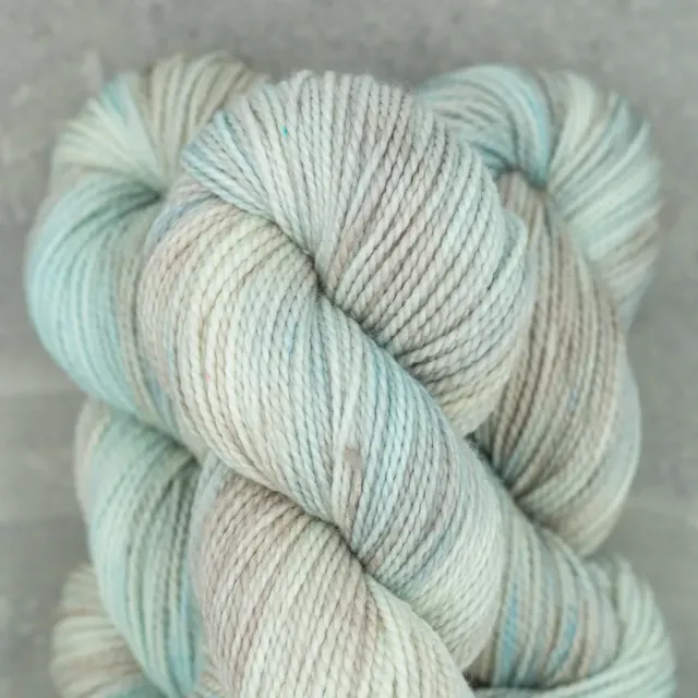 Madelinetosh Farm Twist Hepburn Wolle 1 Strang DK