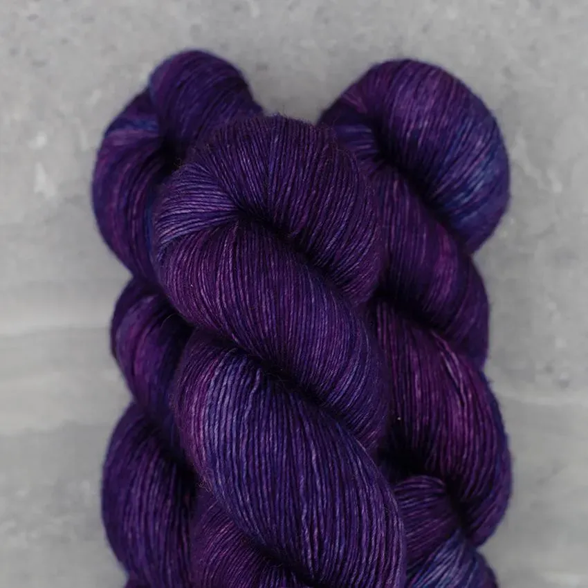Madelinetosh Biggie Iris Wolle Super Bulky 82m