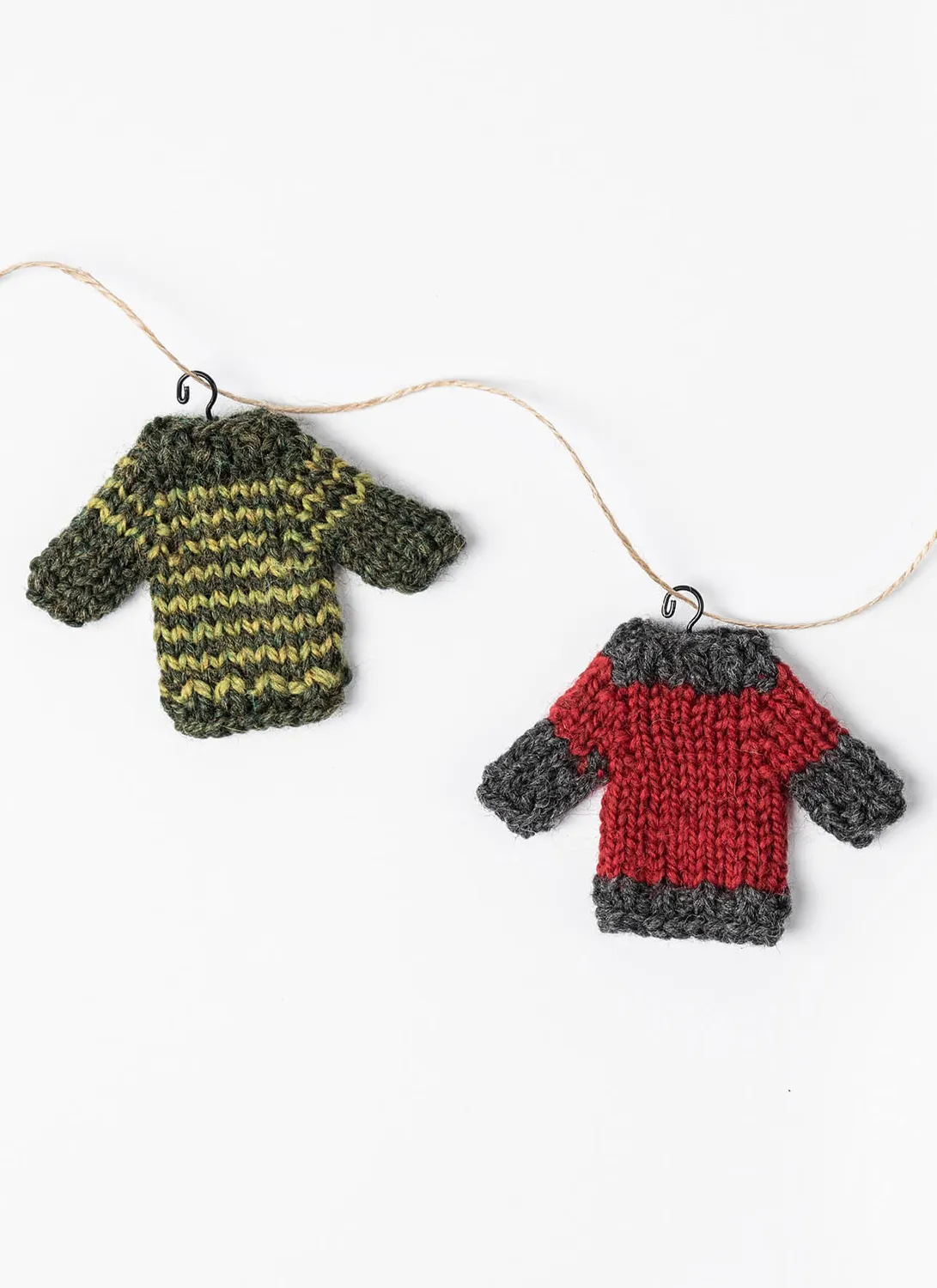 Blue Sky Fibers Holiday Cheer Mini Sweater Strickanleitung Deko
