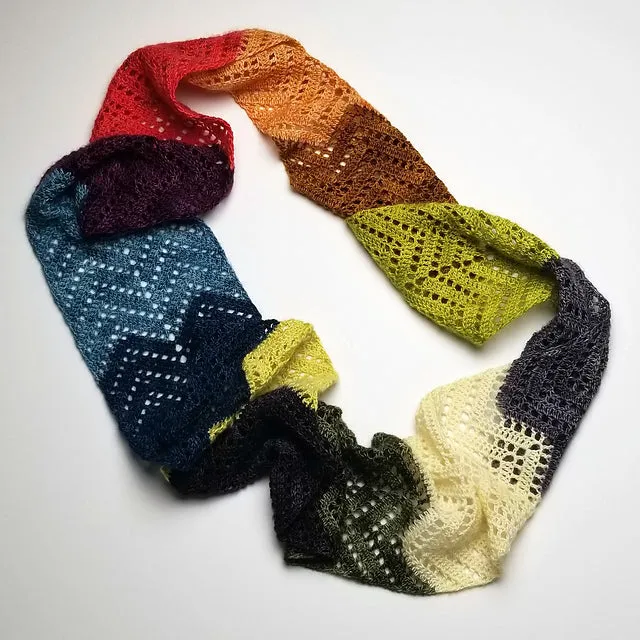 Madelinetosh 12 Days Scarf Häkelanleitung PDF Tamara Kelly