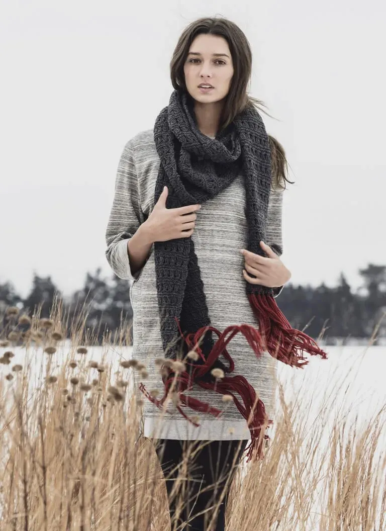Blue Sky Fibers Classic Series Silver Bay Scarf Anleitung Fransen