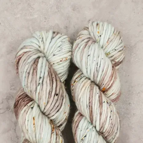Madelinetosh Biggie Super Bulky Wolle Frontier Stars 82m