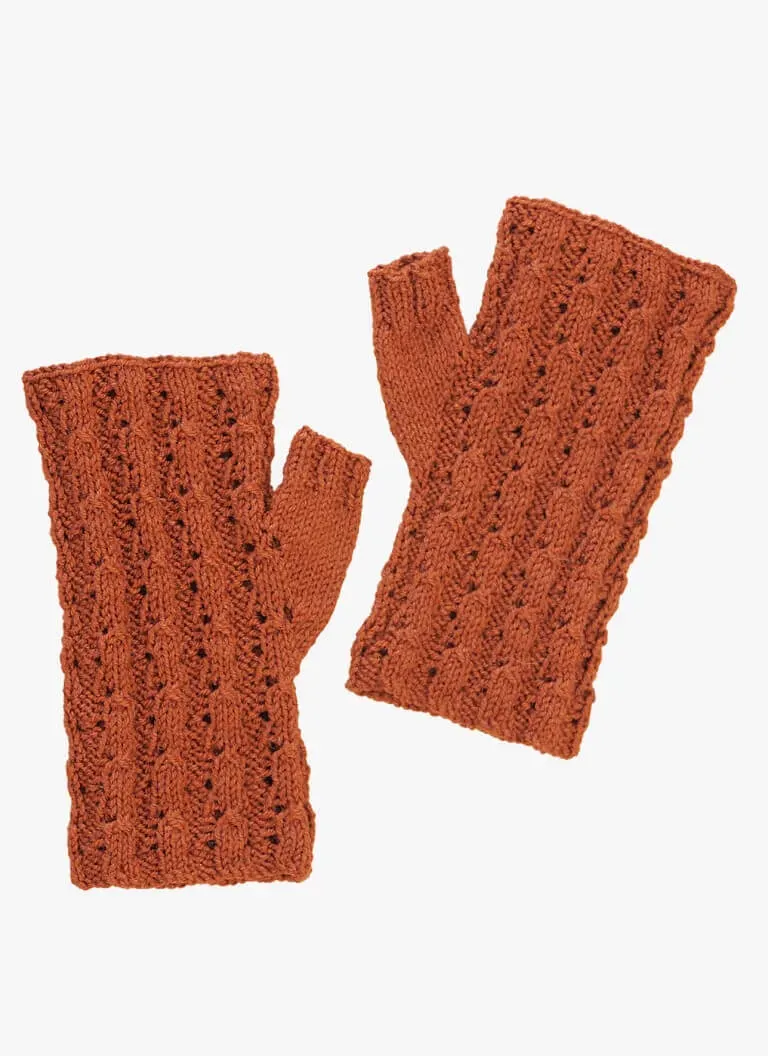 Blue Sky Fibers Classic Series Campfire Mitts Strickanleitung Lace