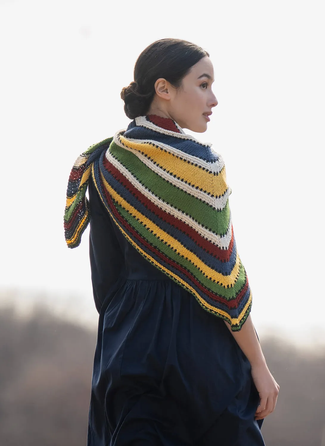 Blue Sky Fibers Classic Series Camp Ivanhoe Shawl Strickanleitung Tuch