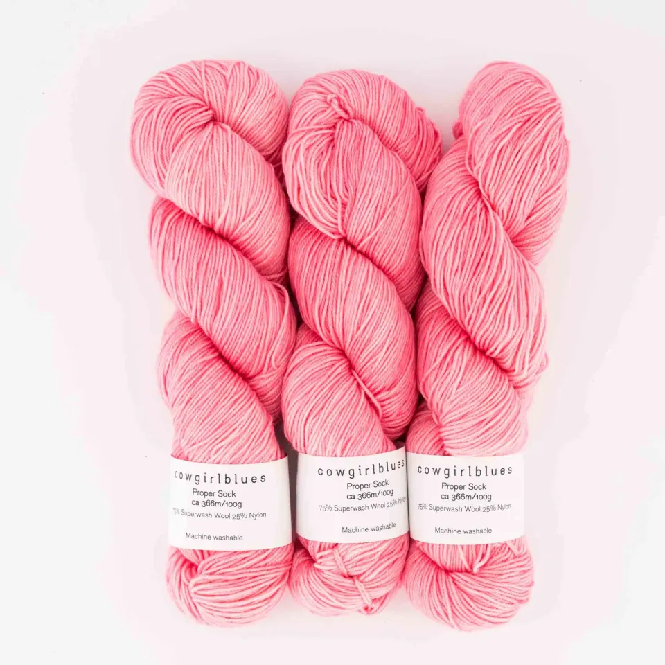 Cowgirlblues Proper Sock Chatterbox Sockenwolle handgefärbt