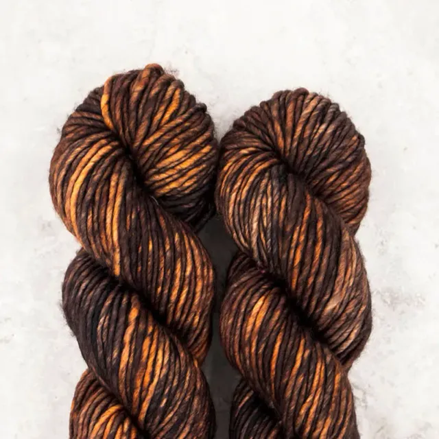 Madelinetosh Biggie Coffee Grounds Wolle 82m Super Bulky