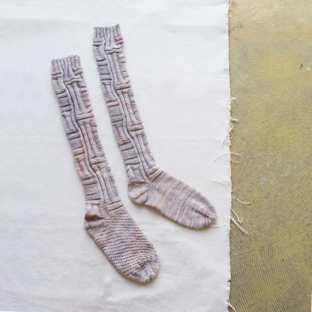 Madelinetosh Bauhaus Socks Strickanleitung PDF Socken