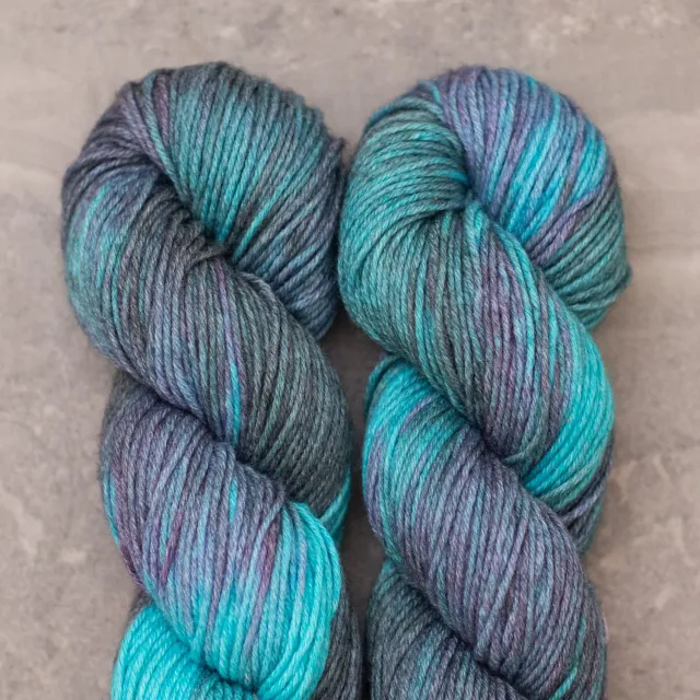 Madelinetosh Tosh Wool Cotton Twilight Skinny Dip Wolle 200m