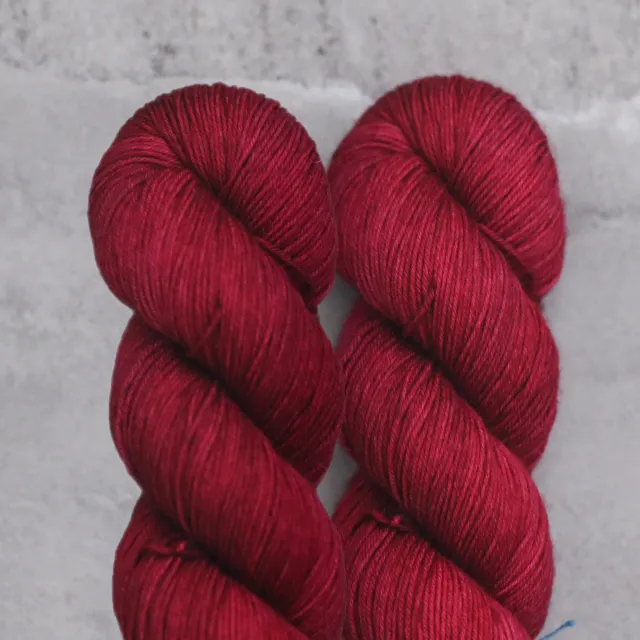 Madelinetosh Woolcycle Sport Fatal Attraction Wolle 1 Strang