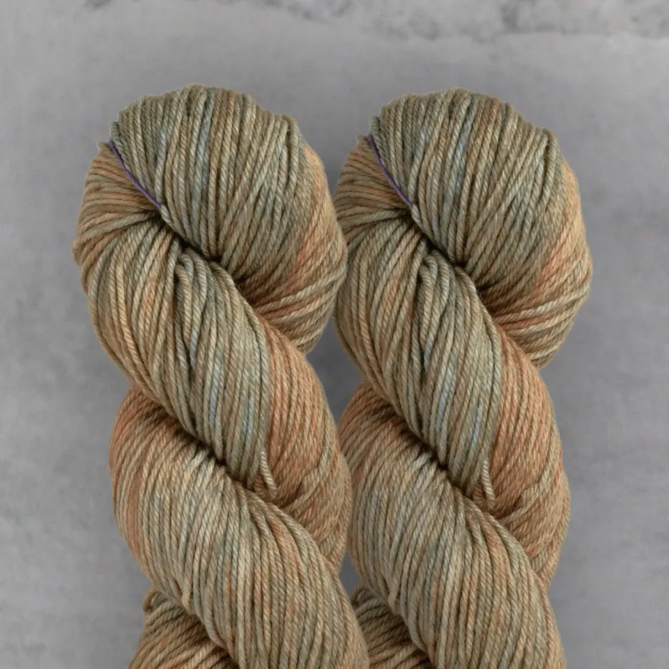 Madelinetosh Tosh Wool Cotton Earl Grey Garn 100g DK