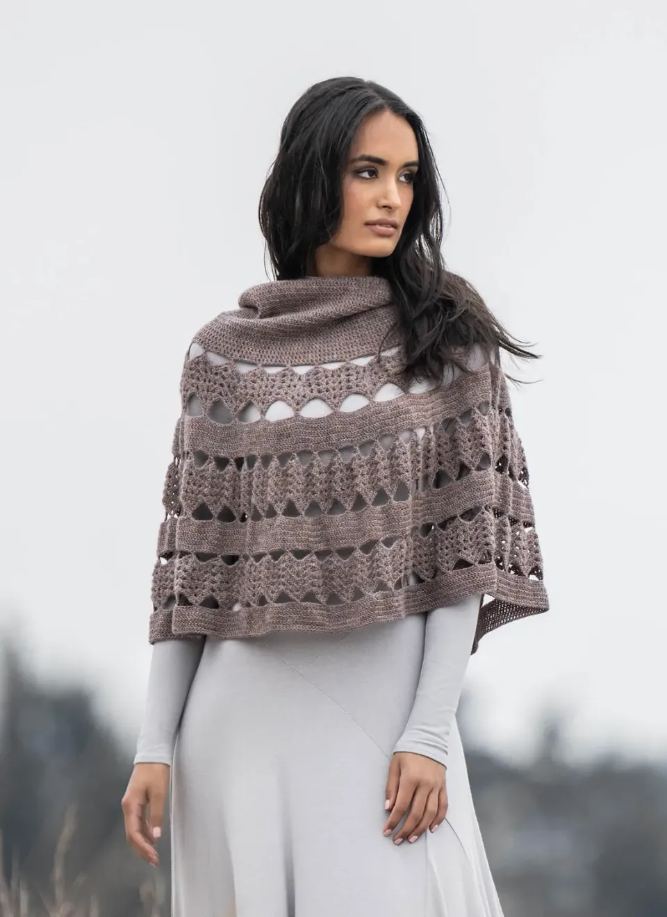 Blue Sky Fibers Classic 202426 Nocturne Capelet Häkelanleitung