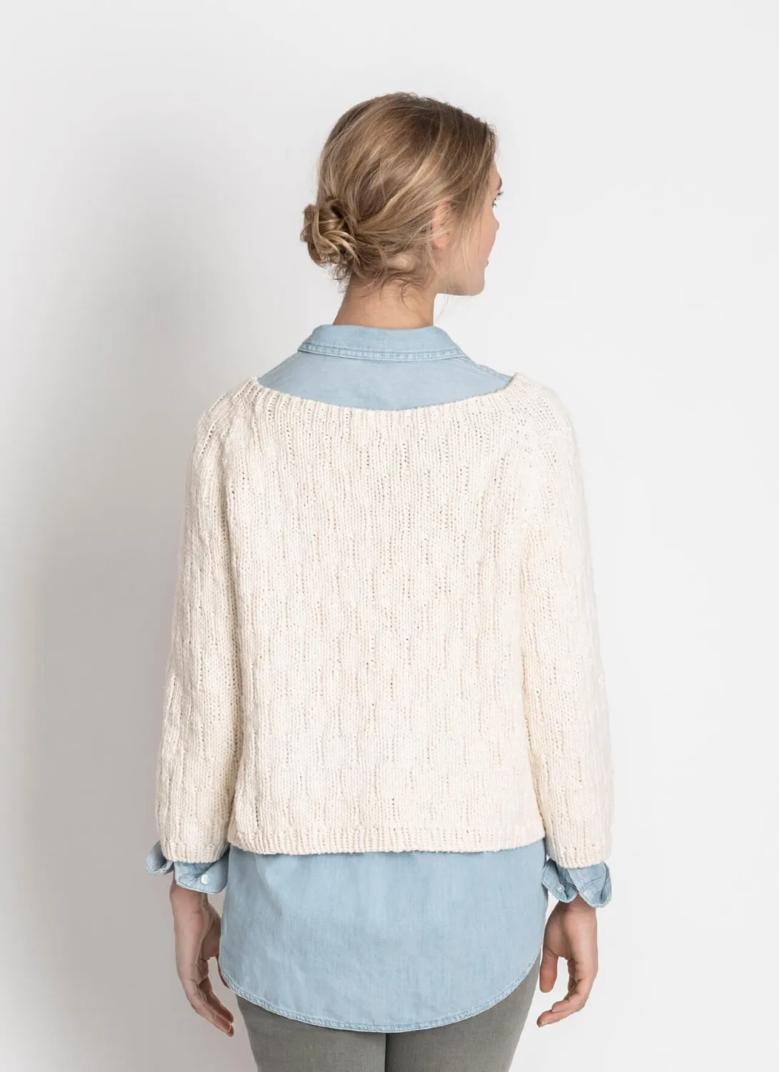Blue Sky Fibers Classic Series Shady Hollow Sweater Strickanleitung