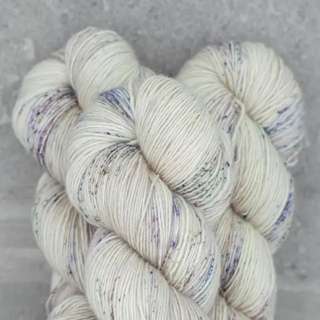Madelinetosh Tosh Vintage Eleven Lite Wolle Worsted Merino