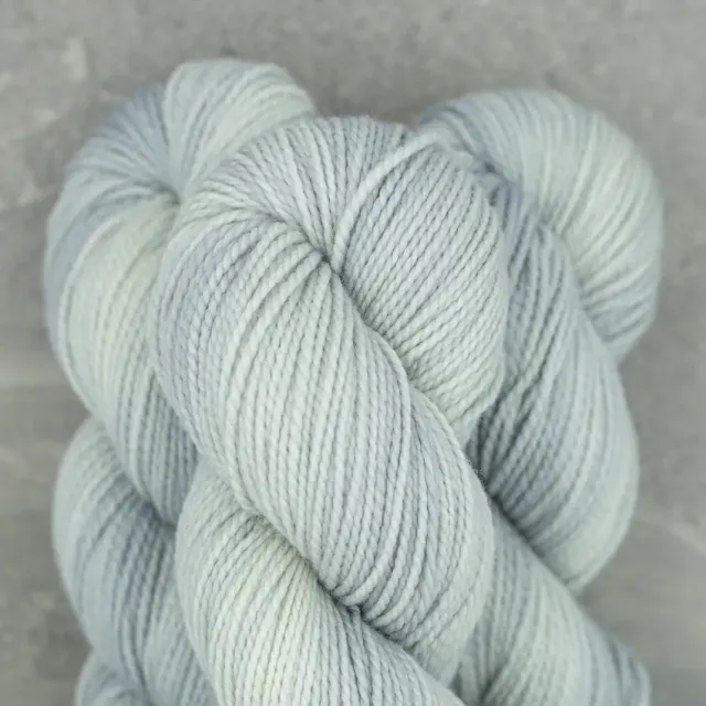 Madelinetosh Farm Twist Silver Fox Garn DK Superwash