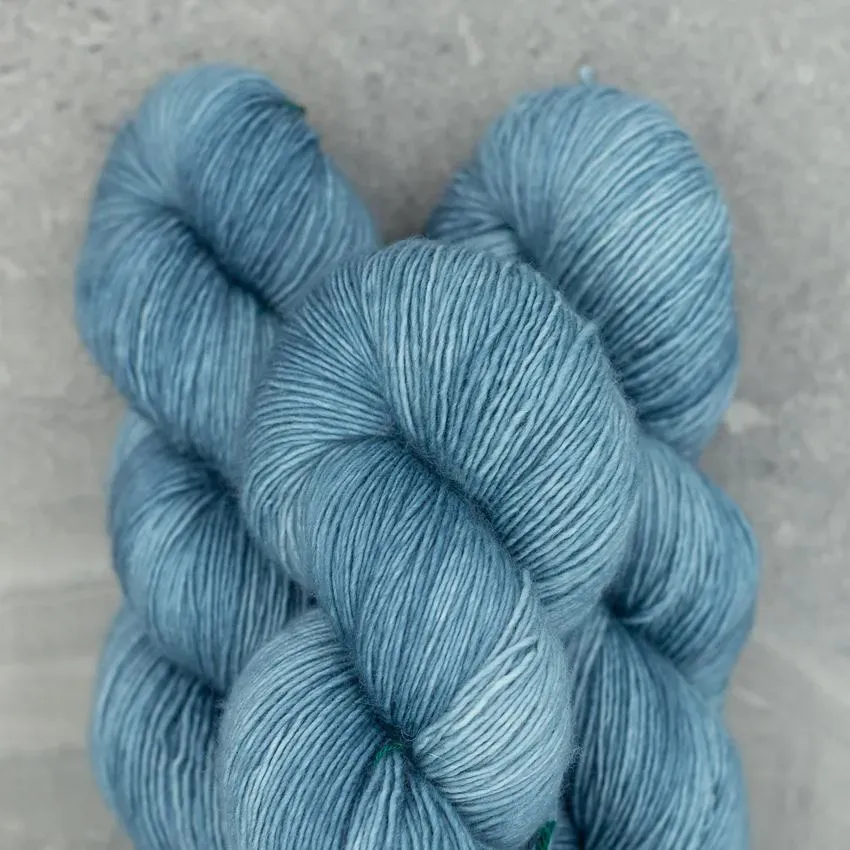 Madelinetosh Pashmina Well Water Wolle mit Seide