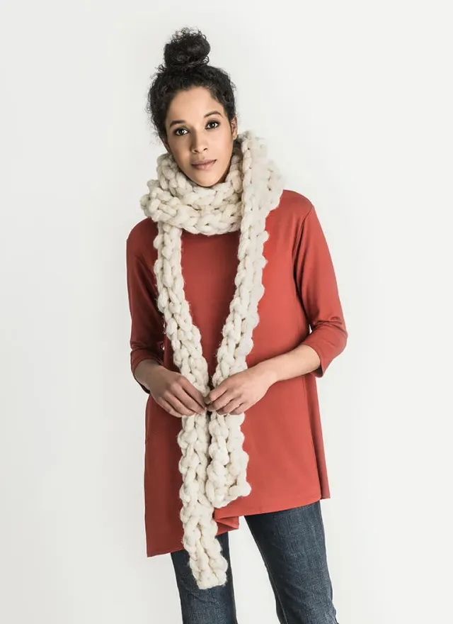 Blue Sky Fibers Oslo Jumbo Boa Strickanleitung Schal