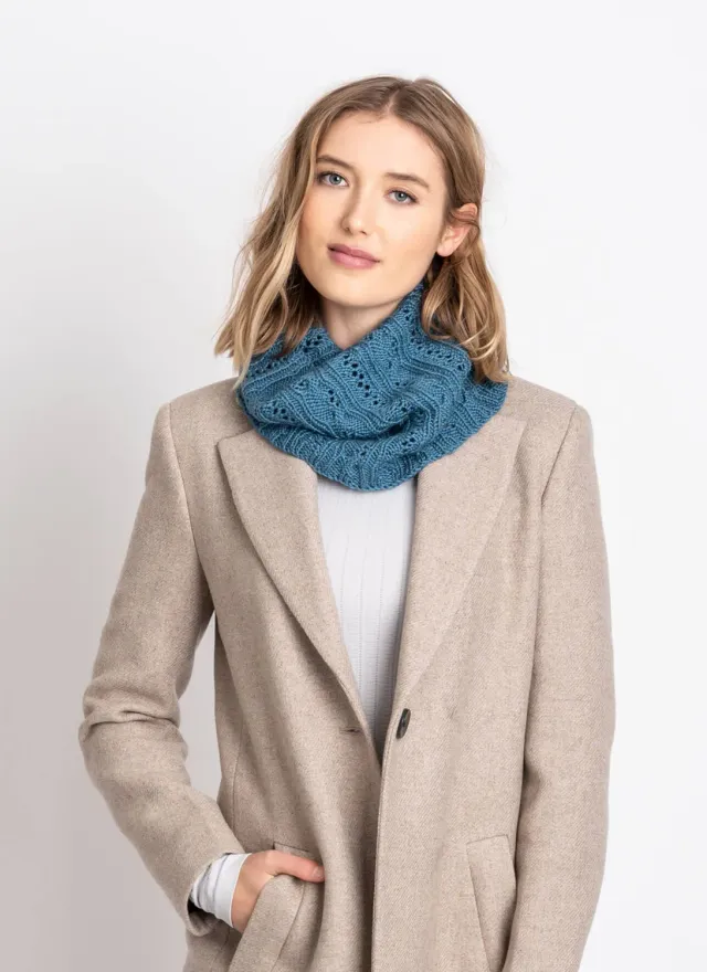 Blue Sky Fibers Coldwater Cowl Strickanleitung Skyland