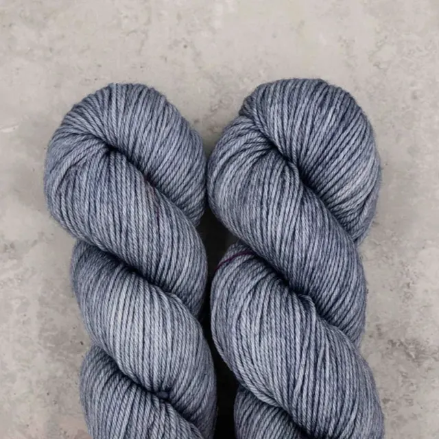Madelinetosh Tosh DK Aura Wolle Merino 205m 4-fädig