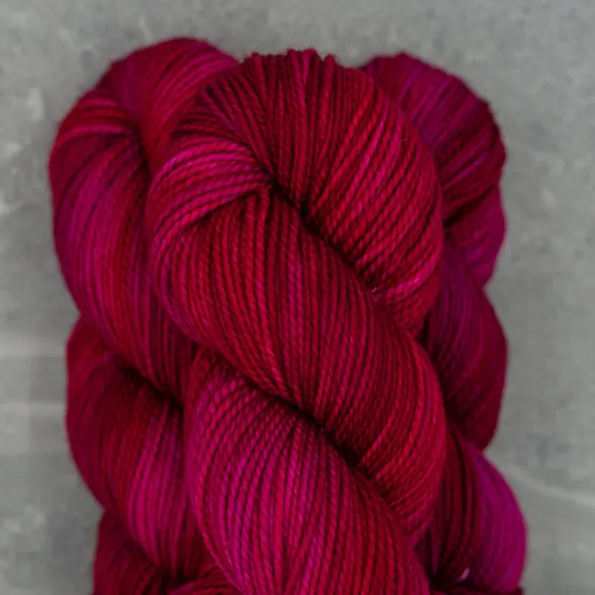 Madelinetosh Farm Twist Fatal Attraction Wolle 205 m Merino