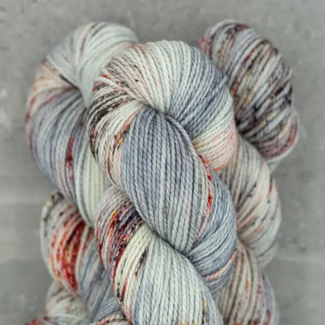 Madelinetosh Farm Twist Wolle Peppercorn DK 205m