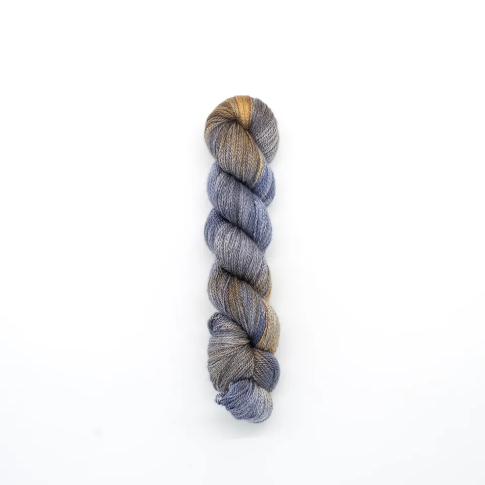 Madelinetosh Tosh Lunar Lace Garn Antique Moonstone