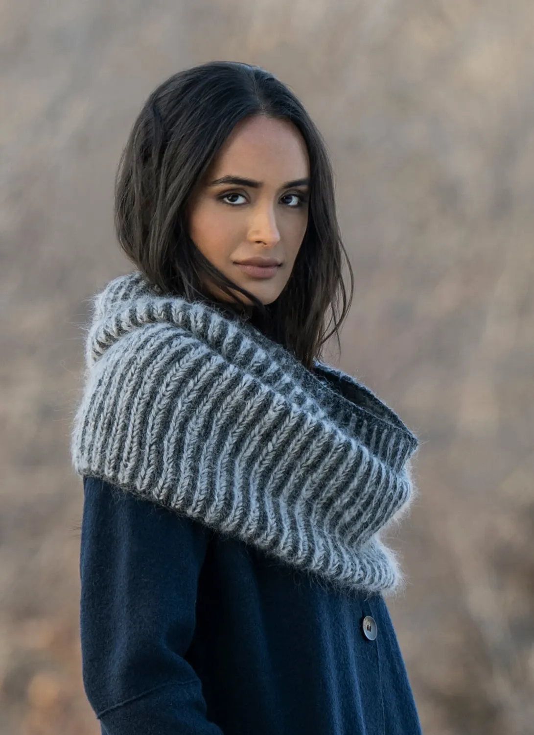 Blue Sky Fibers Classic Castle Rock Cowl Strickanleitung Loop