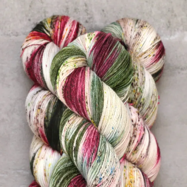Madelinetosh Twist Light Shroom with a View Sockenwolle