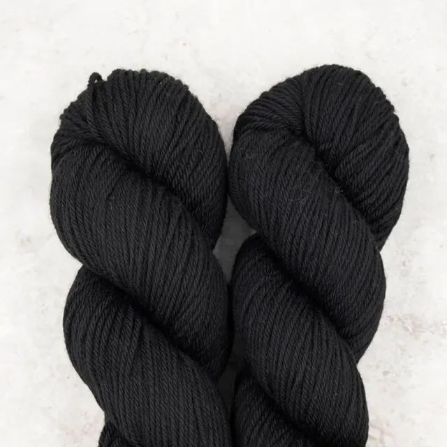 Madelinetosh Tosh DK Onyx Strickwolle DK Merinowolle