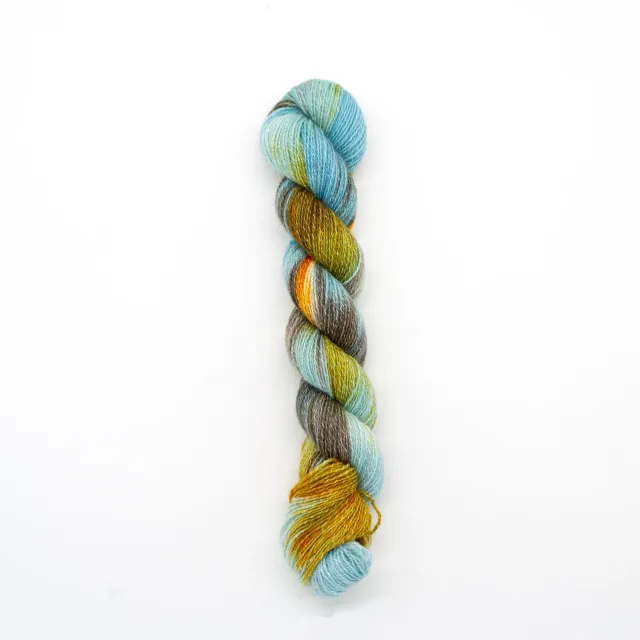 Madelinetosh Tosh Pebble Wolle Schnitzelfaced 205m