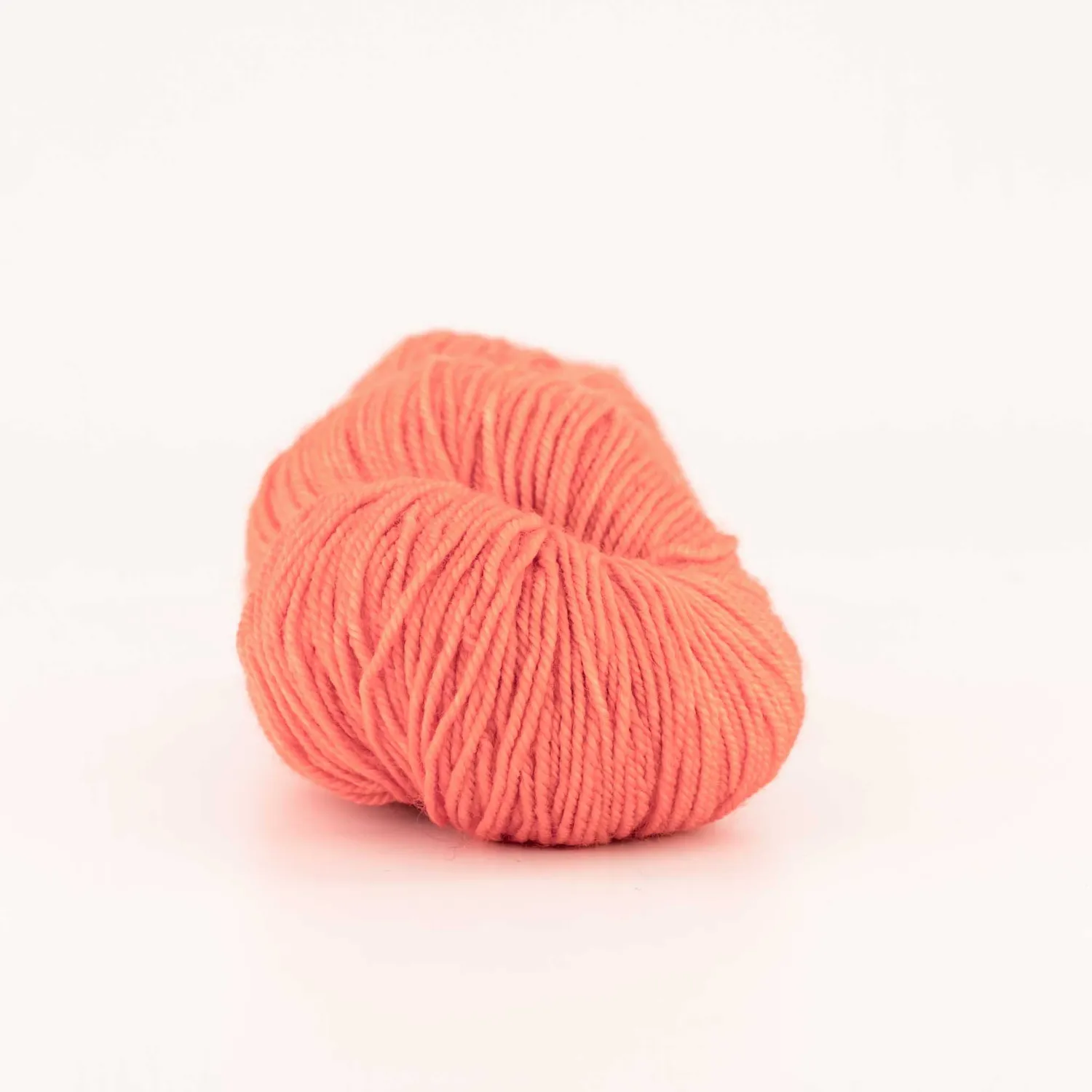 Cowgirlblues Proper Sock Sockenwolle Ruby Grapefruit semisolid